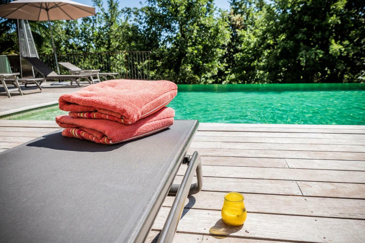 Sous Les Oliviers - Piscine Chauffee - Studios De Standing Tout-Equipes Saint-Maximin 外观 照片